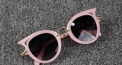 Girls Cat Eye Sunnies - Many Colors! - Sparkle in Pink