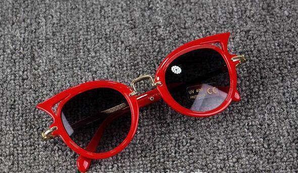 Girls Cat Eye Sunnies - Many Colors! - Sparkle in Pink