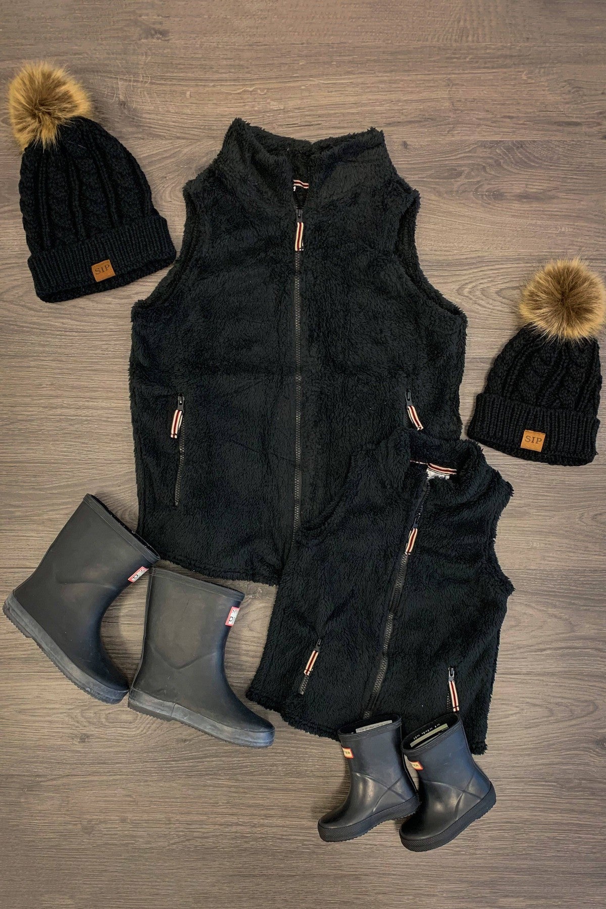 Mom & Me - Sherpa Vest - Black - Sparkle in Pink